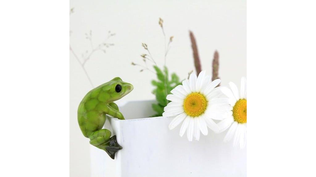 frog flower pot figurine
